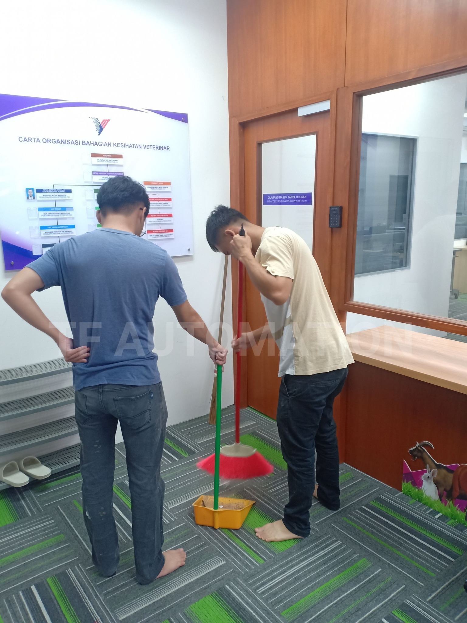 Door Access - Jabatan Perkhidmatan